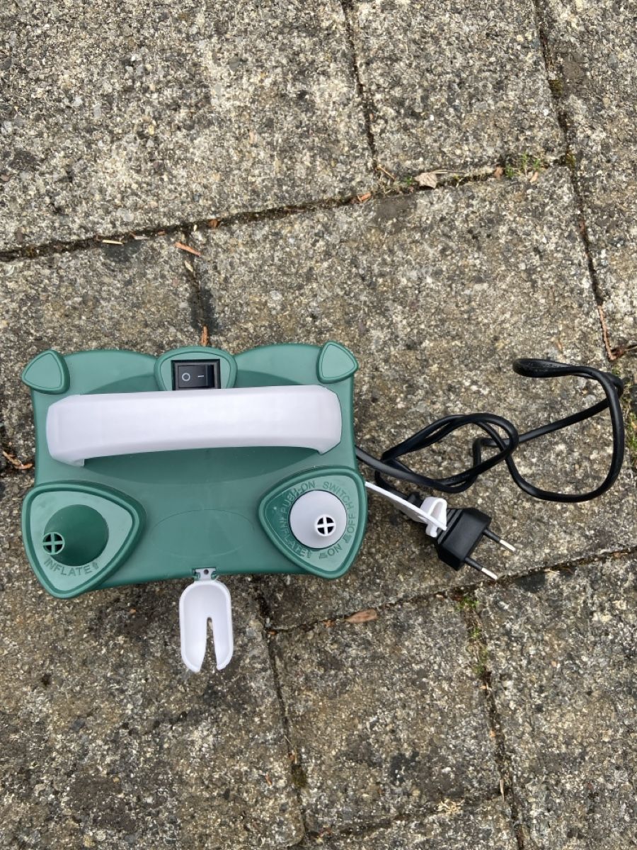 Tutte le decorazioni: Elektrische Ballonpumpe – Nuovo (secondo la descrizione) da Winterthur venduto da Sarita 1