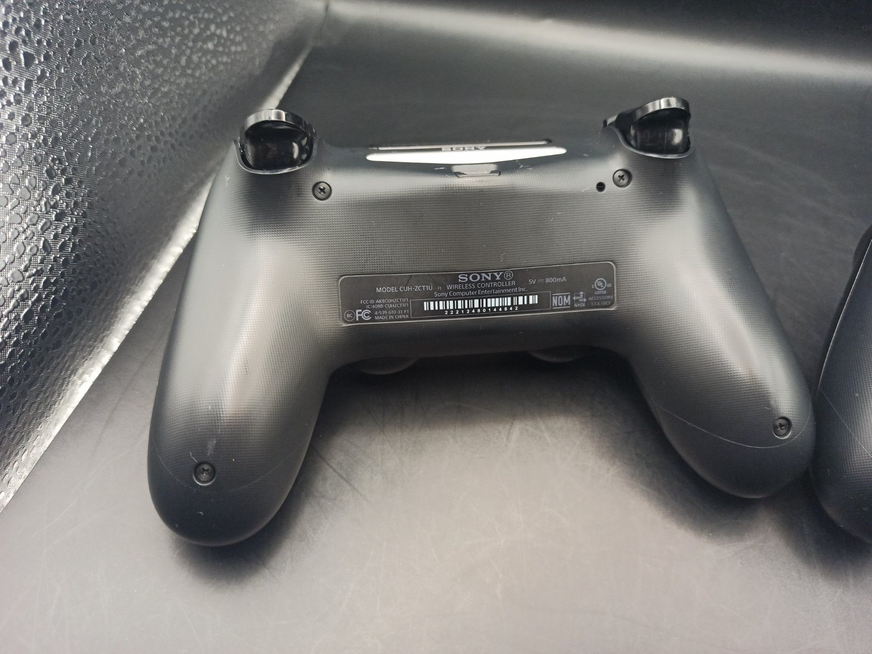 Controller: 2 x Original Controller Sony PS4 Wireless DualShock 4 TOP – Usato da Oberweningen venduto da mar_87mx 8