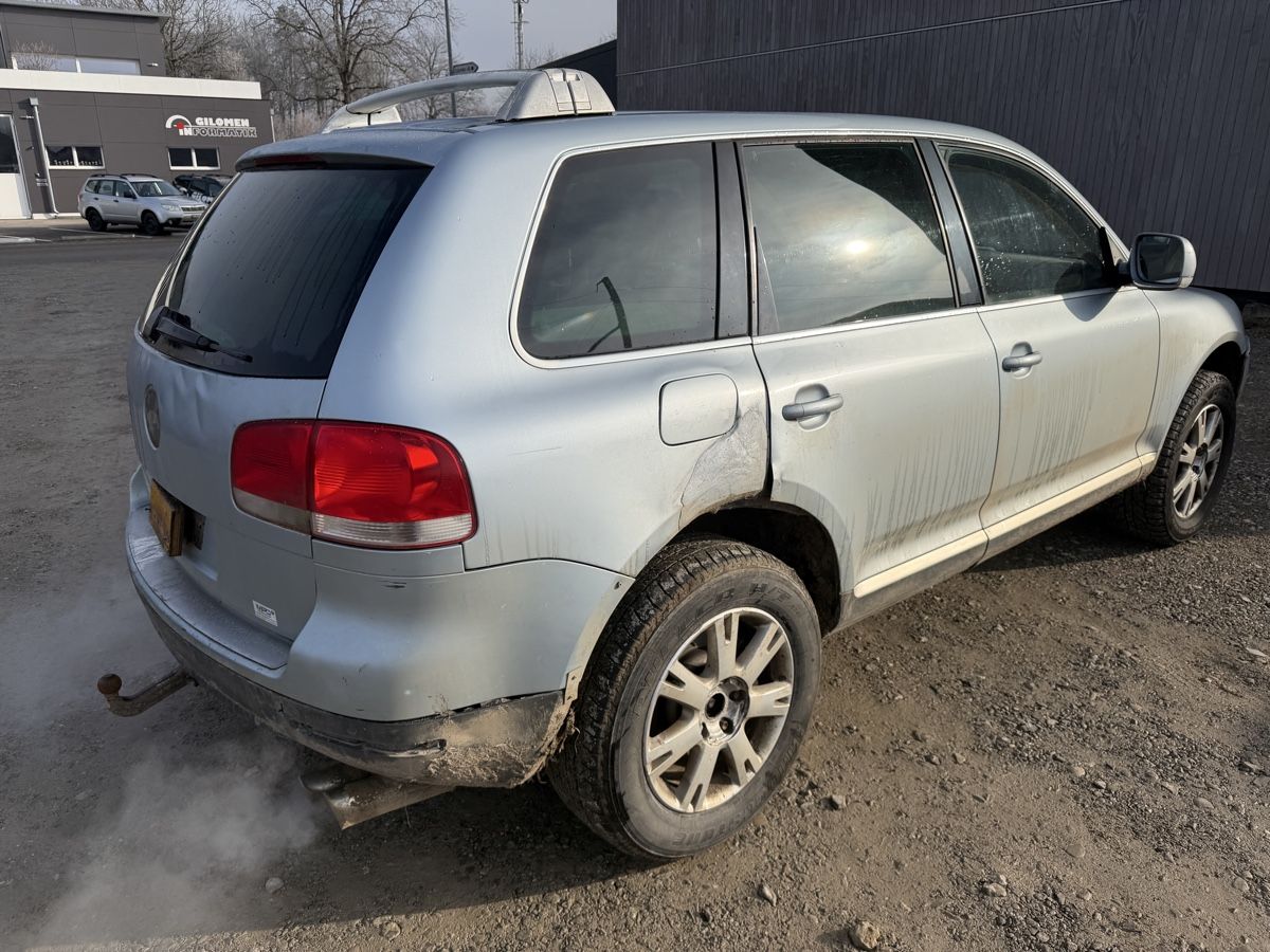 VW Autos: VW Touareg 3.2 Benzin – Gebraucht aus Oberönz von Xyz90 3