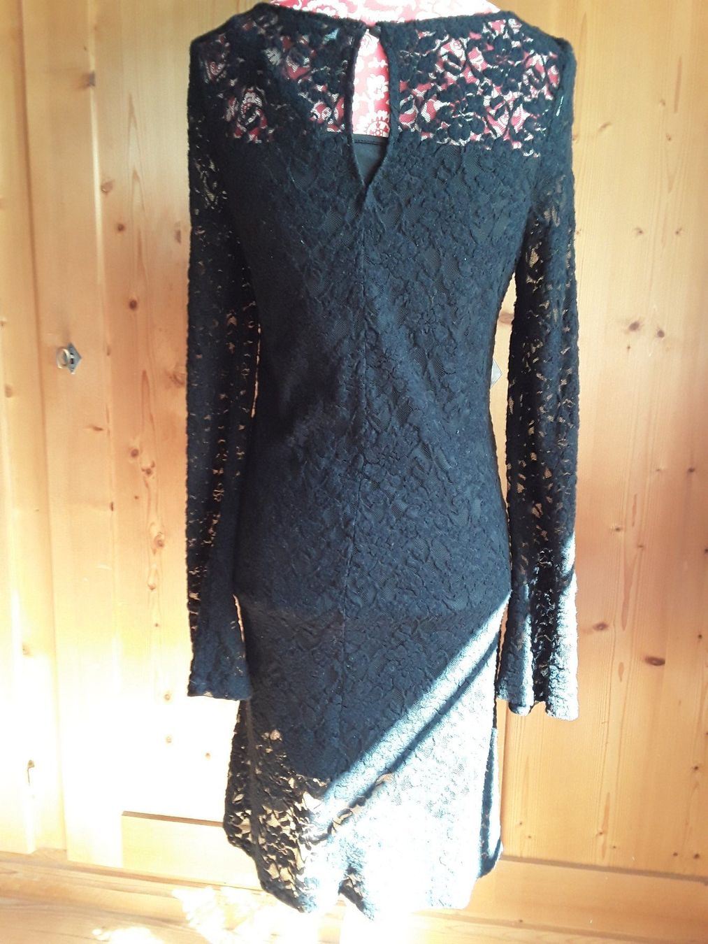 Vestiti: Kleid mit Spitze in Grösse M – Usato da Wattwil venduto da tannenmeise73 1