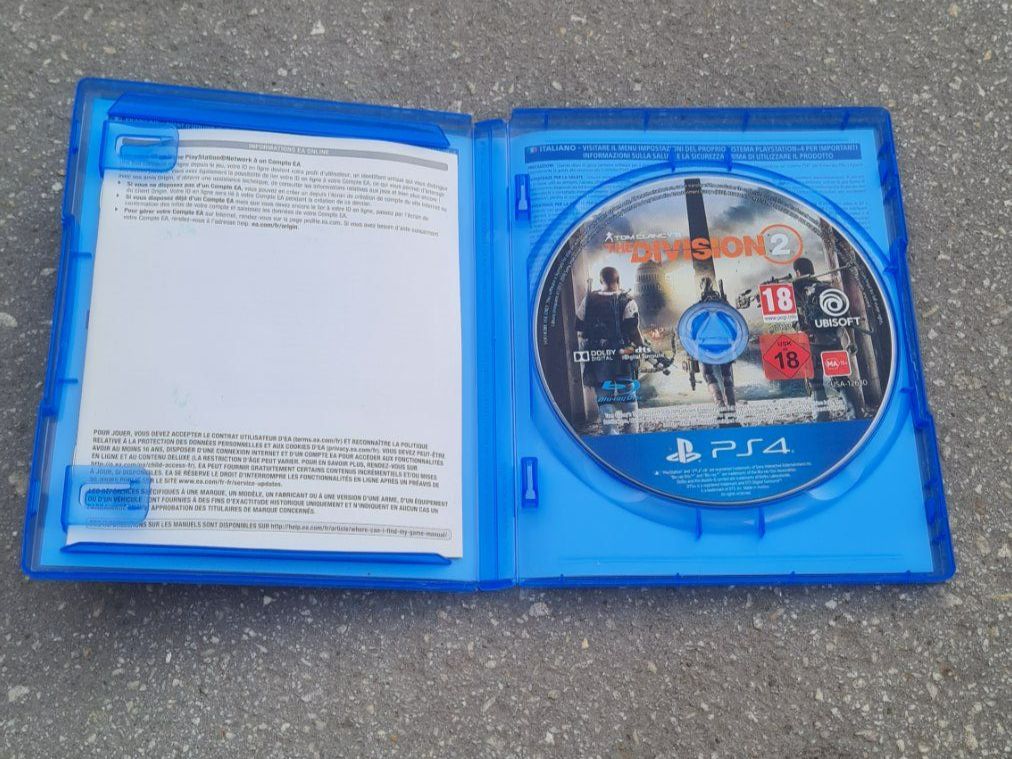 Sony Giochi: The Division 2 / Ubisoft / Games / PS4 / JG 2019 /Tom Clancy – Usato da Safenwil venduto da Husqi2000 1