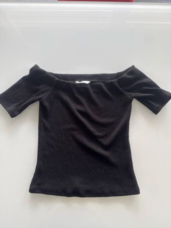 H&M Haut  noir taille M Neuf 
