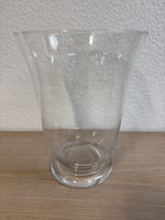 Dekorative Glasvase, 30cm hoch ⌀22.5cm Perfekt für Blumen 💐