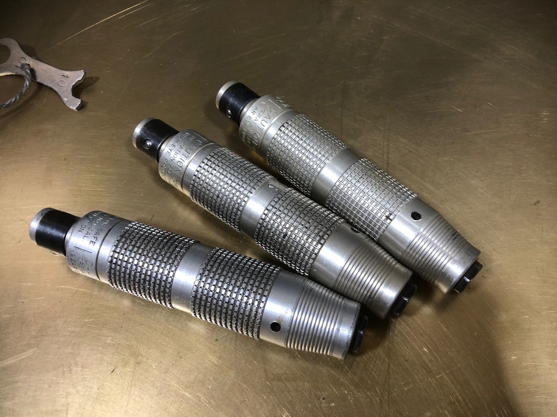 Alle Werkzeuge: 3x Dremel 236 Handstück ungeprüft – Gebraucht aus Laufenburg von Sirluger