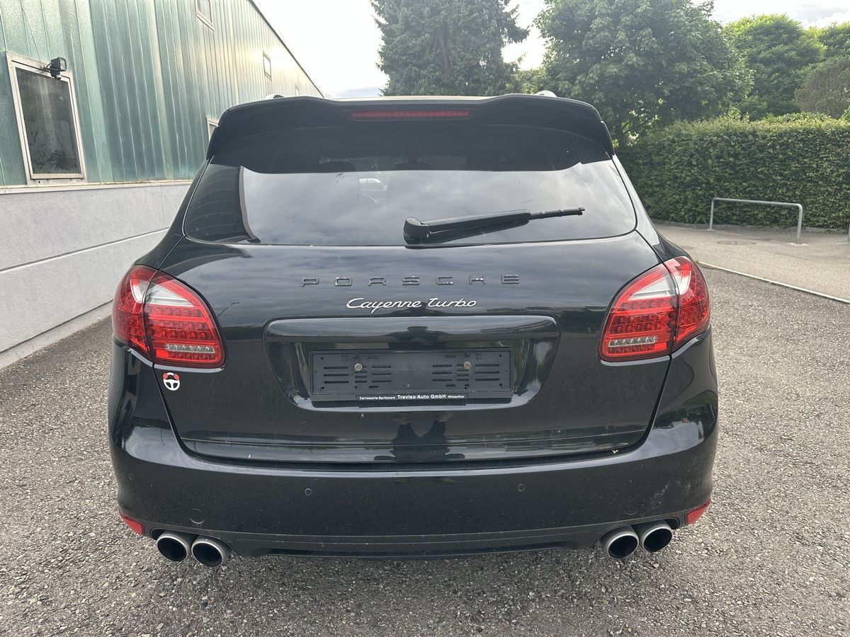 Porsche Automobili: Porsche Cayenne Turbo – Difettoso da Gals venduto da aya_p7pd 5