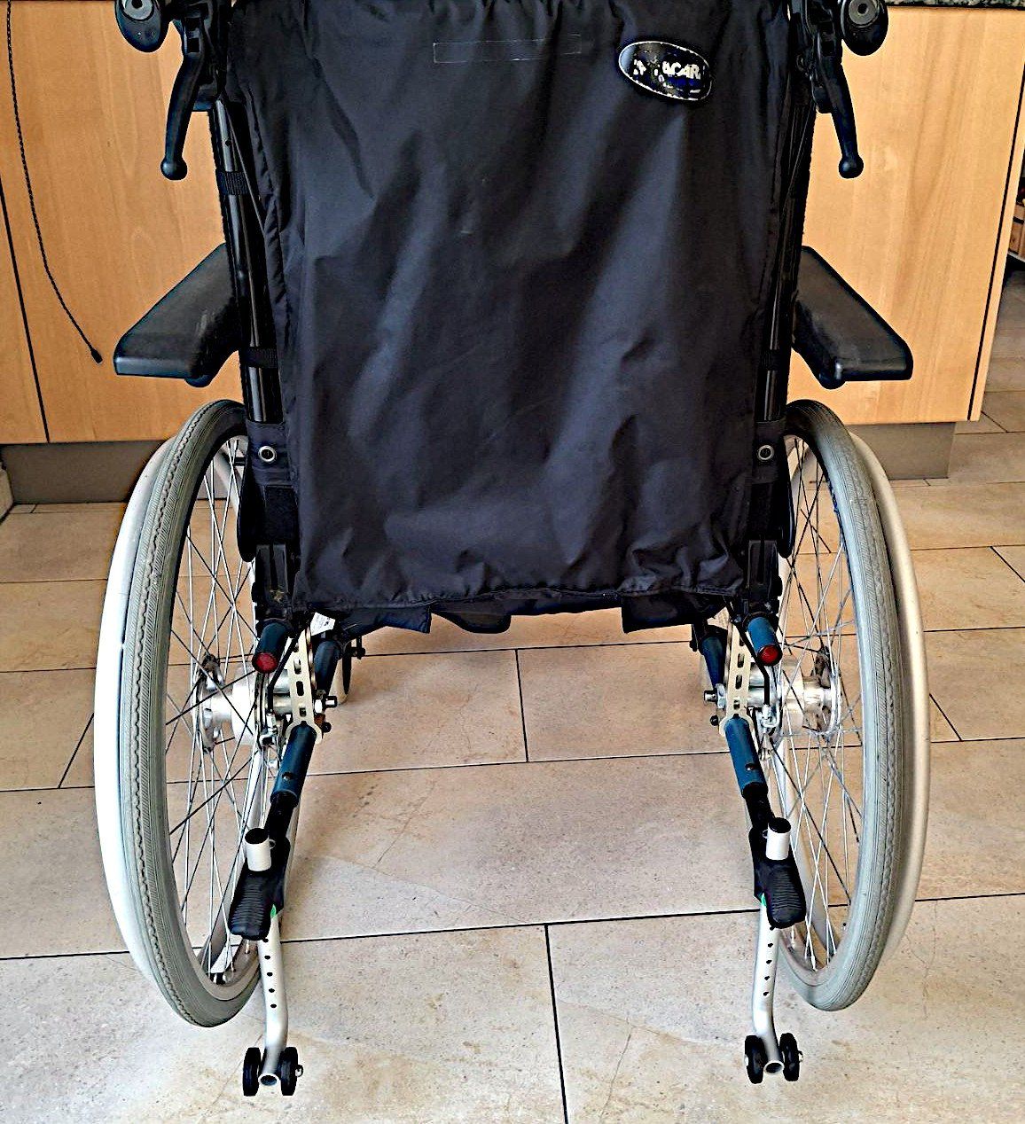 Sedie a rotelle: Rollstuhl  Action – Usato da Dietlikon venduto da Spotlight1 2