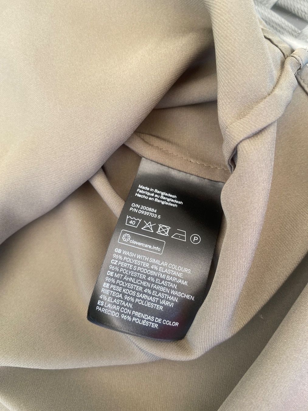 Blusen: Bluse H&M Neu (L) – Neu (gemäss Beschreibung) aus Vezia von sidu03 4