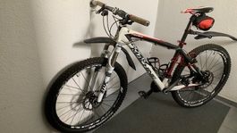 Sportliches Bike Rock Machine
