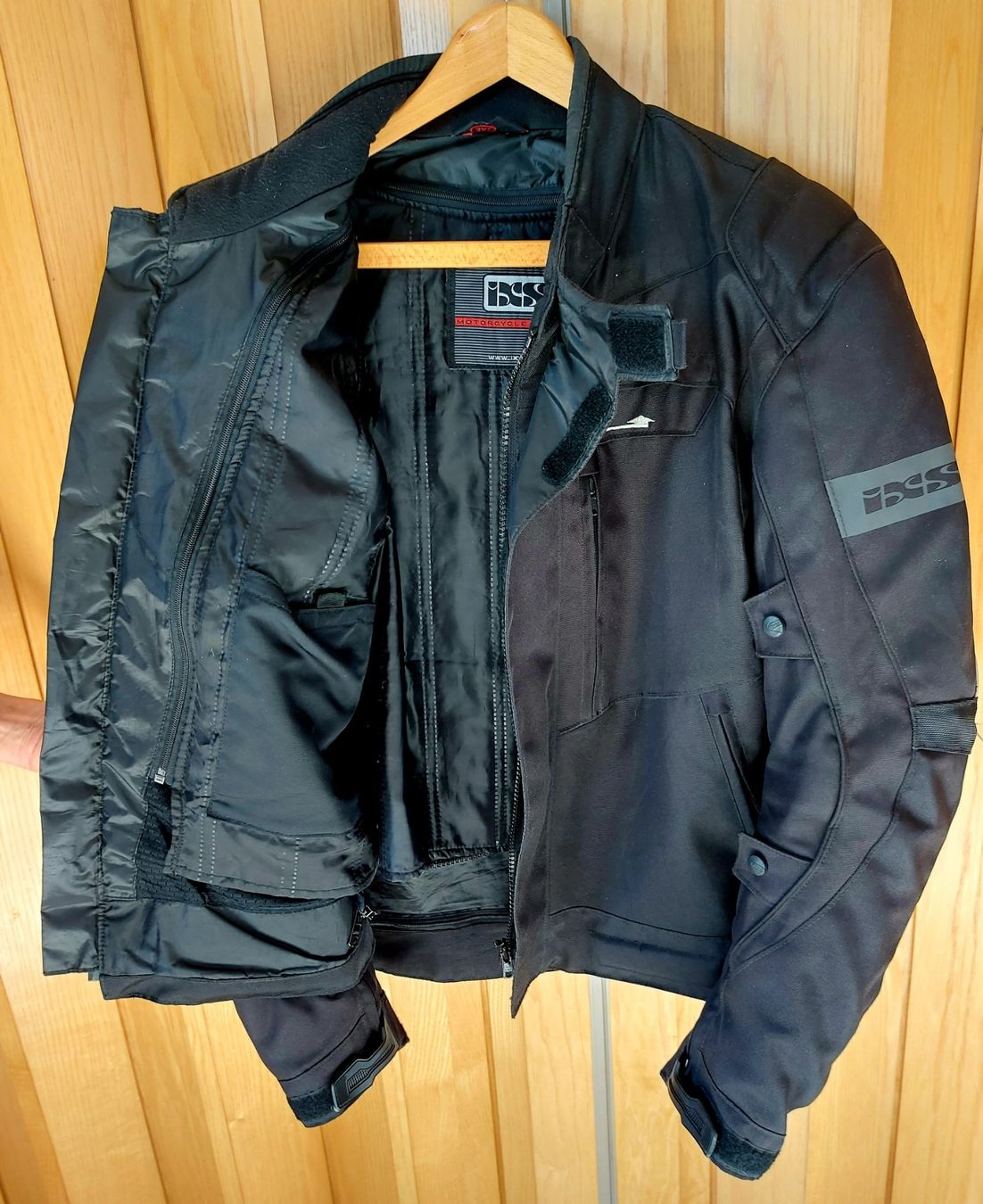 IXS Giacche: Veste  moto – Usato da La Chaux-de-Fonds venduto da babyfoot 3