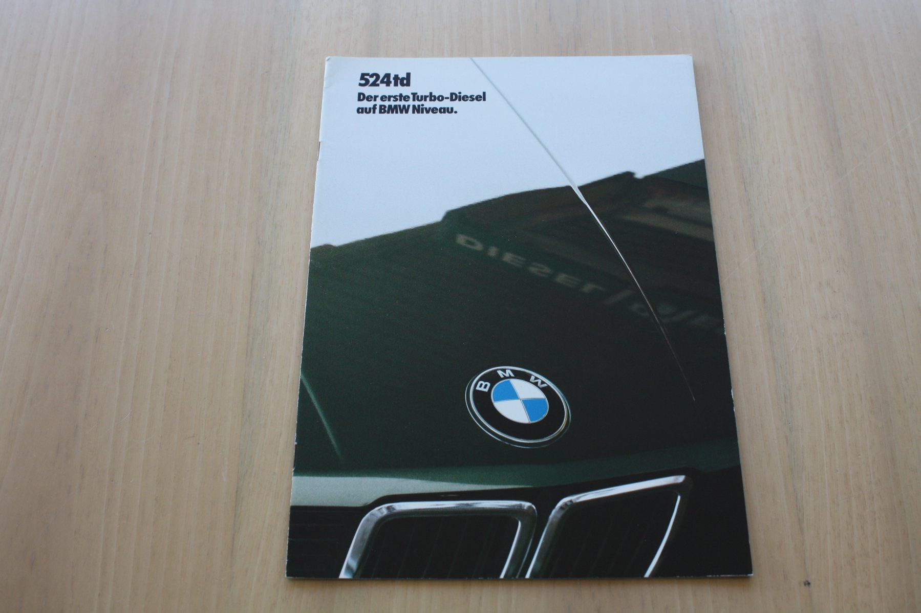 BMW Dokumente: BMW 524 td Prospekt 2/1985 – Gebraucht aus Wikon von erwin400
