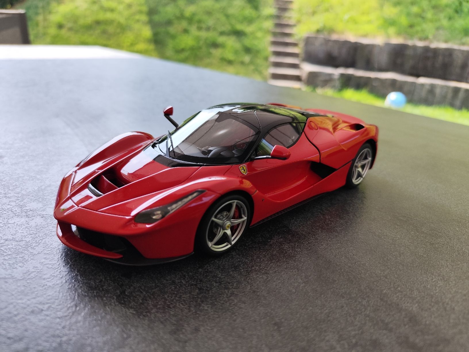 BBR Models Modellautos: Ferrari LaFerrari 1:18 BBR – Gebraucht aus Amlikon-Bissegg von ff85