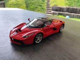 Ferrari LaFerrari 1:18 BBR