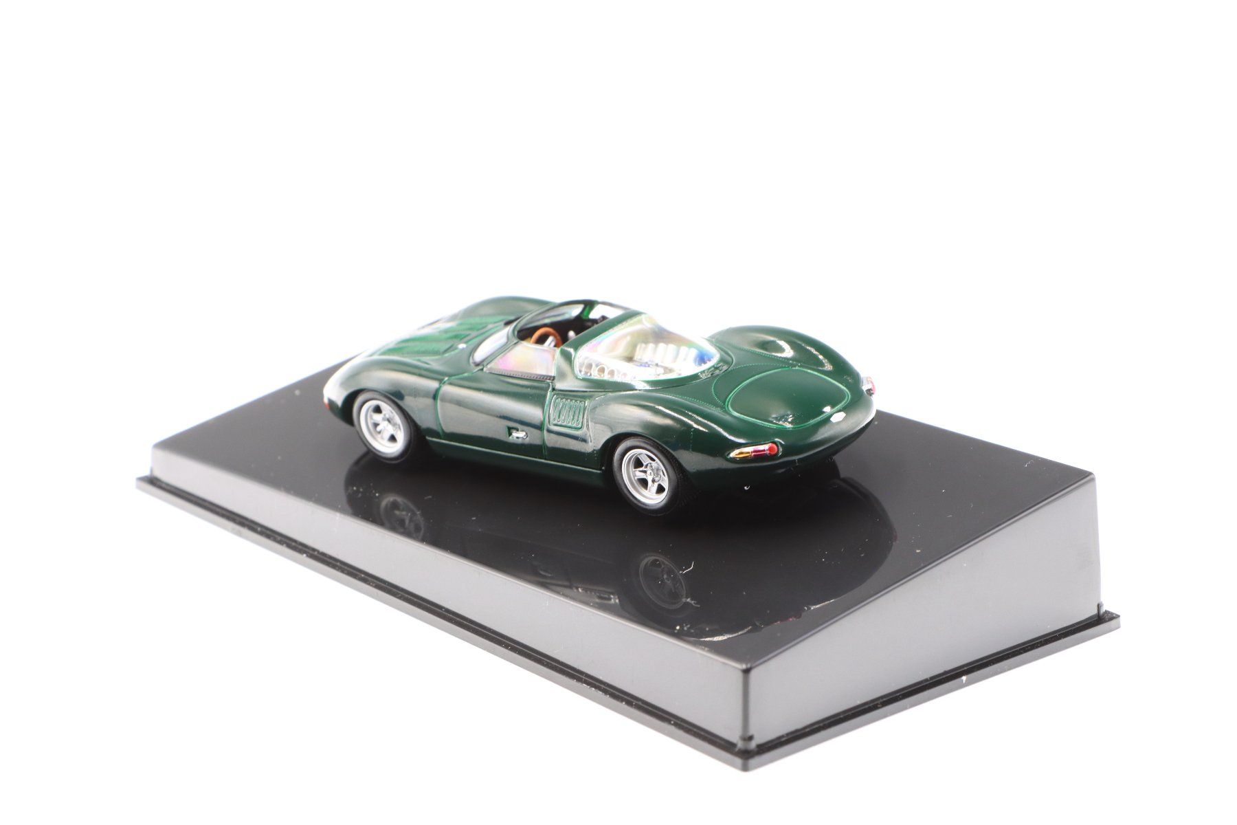 Jaguar Modellini d'auto: Jaguar XJ 13 1966 1:43 AutoArt – Nuovo e nell'imballaggio originale da Bühl b.Aarberg venduto da modelldiecast 7
