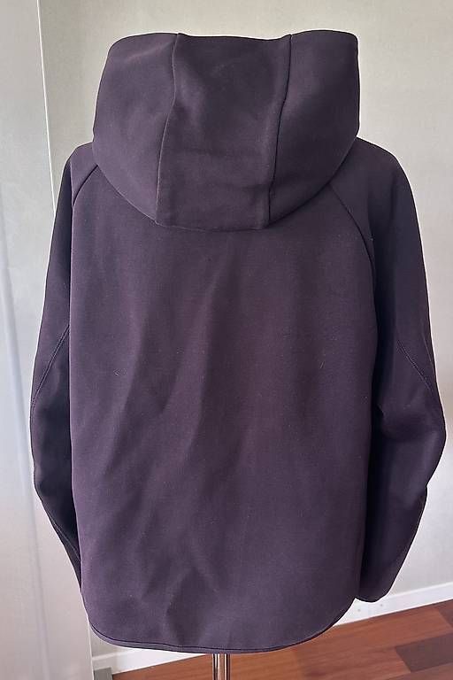 Nike Giacche: Softshelljacke von NIKE Gr. M – Usato da Würenlos venduto da avauva 1