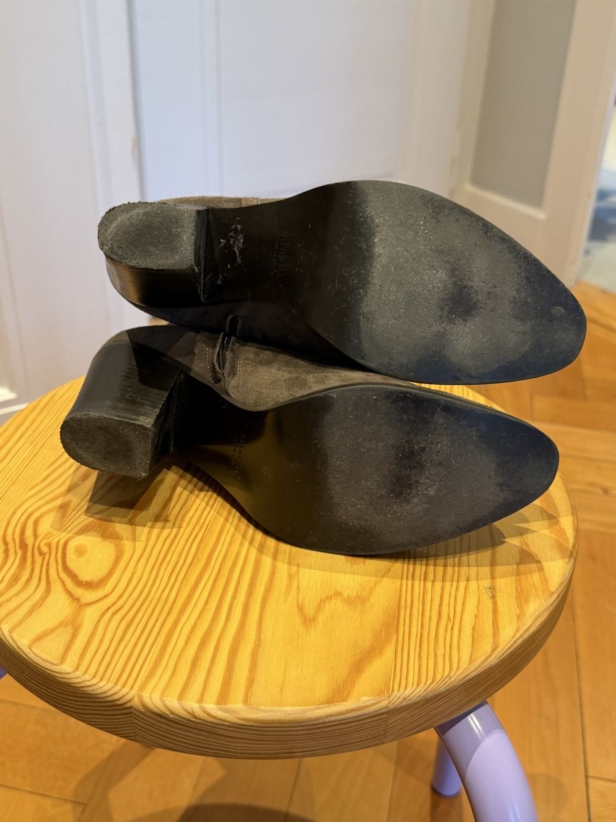 Chaussures femmes: Minelli Ankle Boots - Size 39 - Suede – D'occasion à Genève par jud_xrl8 4