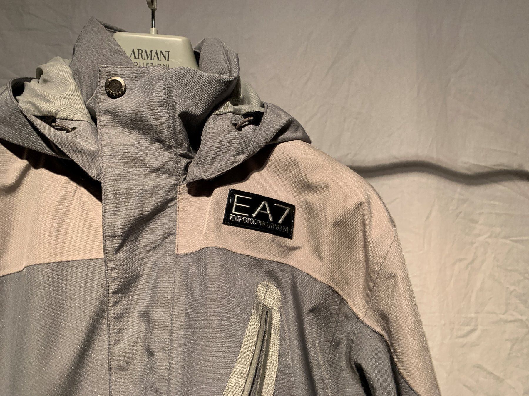 Armani Vestes: Emporio Armani  Ski-Jacke – D'occasion à Frenkendorf par Sakima1 5