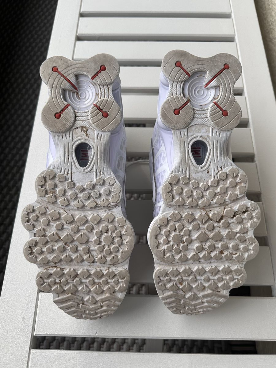 Nike Herrenschuhe: Nike Shox, Grösse 45, Weiss  – Gebraucht aus Hilterfingen von MeinEintrag2123 5