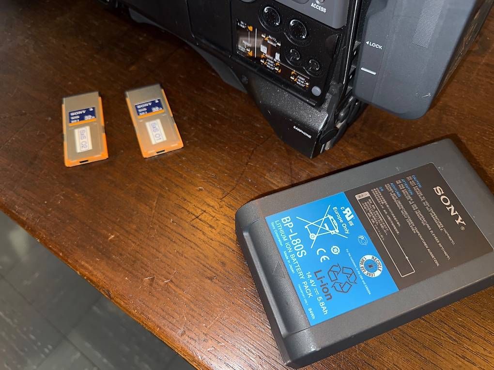 Videocamere: Caméra Sony PMW 350 XDCAM Full HD – Usato da le grand-saconnex venduto da Giulma 2