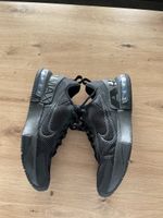 Nike Air Max Schuhe, Grösse 42.5 Schwarz