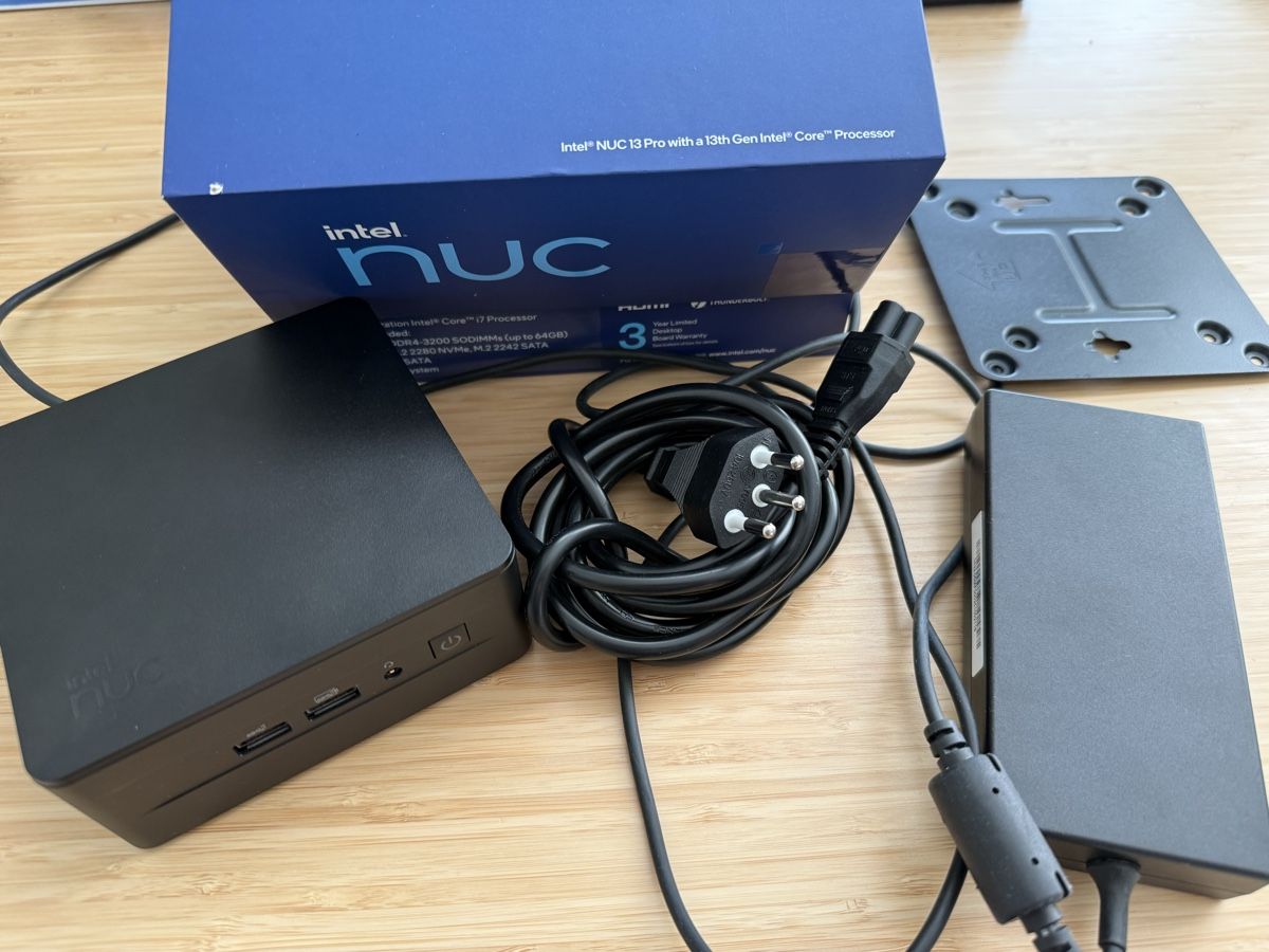 Intel PC: Intel NUC 13 Pro Kit NUC13ANHi7 13th Gen i7 processor – Usato da Uitikon Waldegg venduto da pjpgnet 2