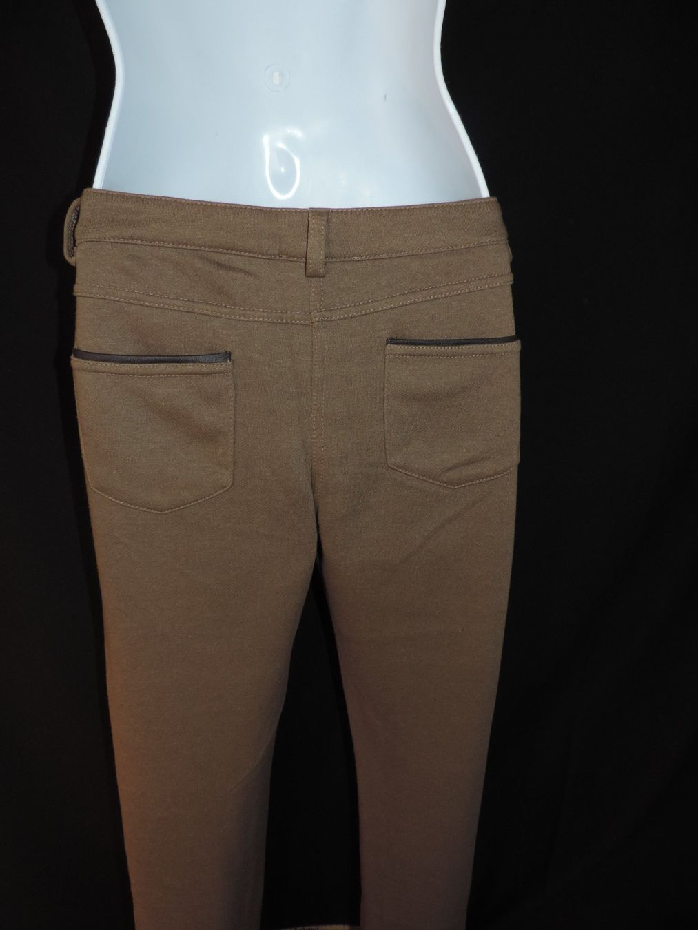 Leggings: legging vert kaki – Usato da Genève venduto da Axelle333 7