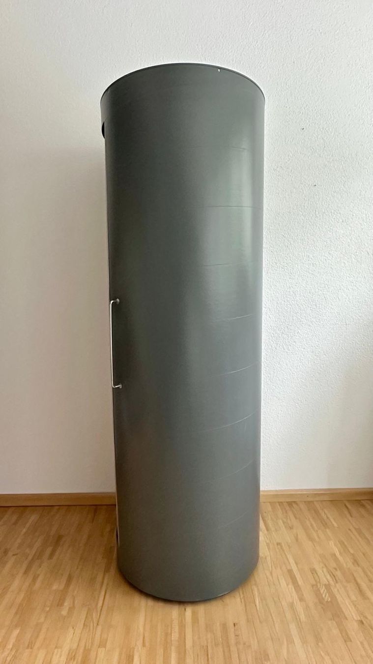 Armadi: Rundschrank mit Drehtüre – Usato da Muttenz venduto da uva_jh6w