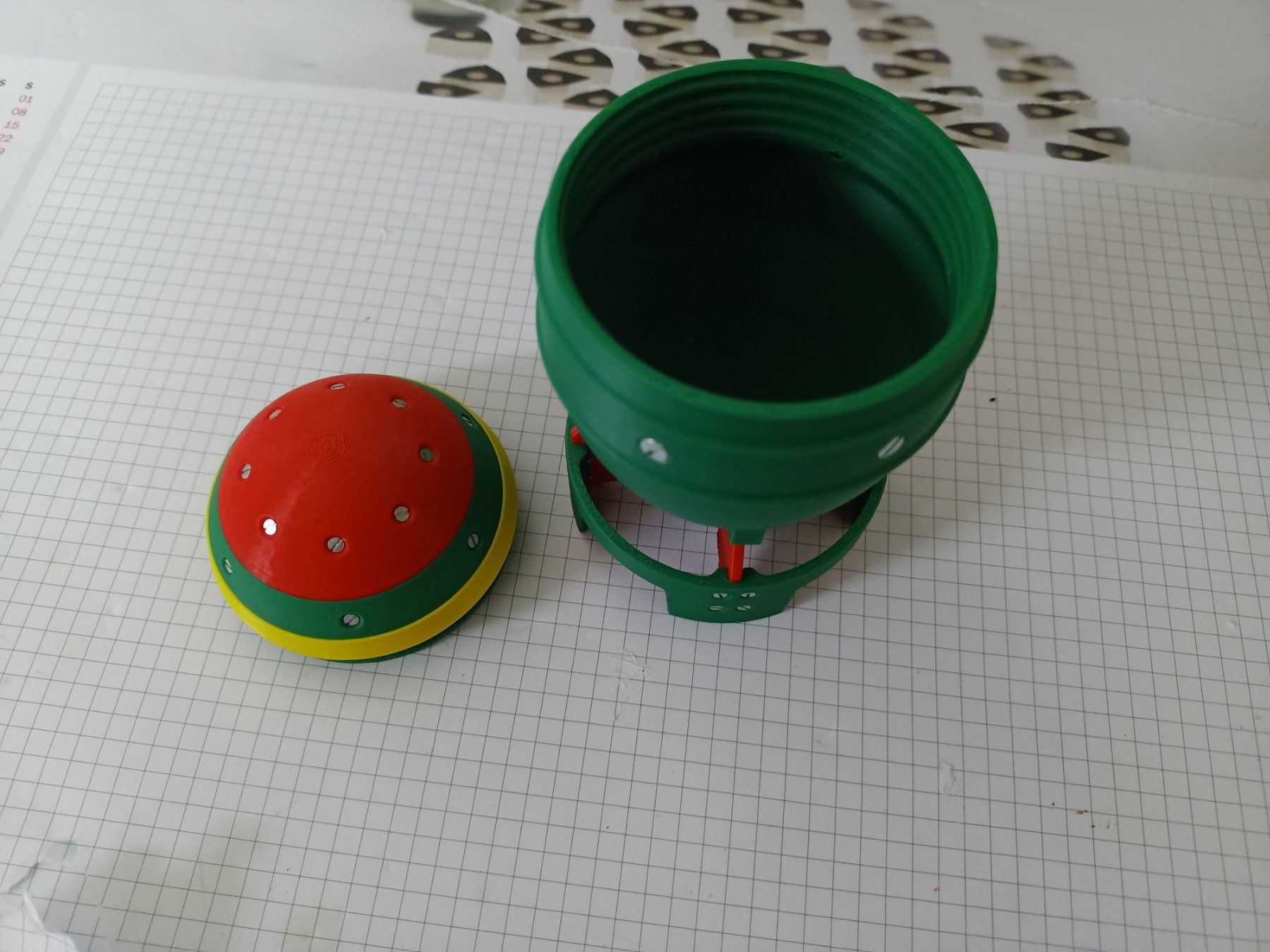Statuette: Mini Atombombe von Fallout mini-nuke – Nuovo (secondo la descrizione) da Abtwil SG venduto da PK89 2