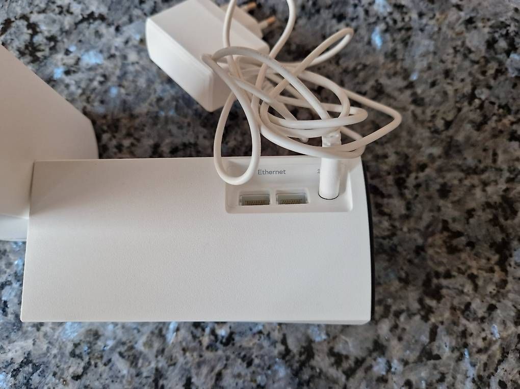Modems & Routeurs: Linksys Velop Dual Band - 2er-Set – D'occasion à Basel par storchenricardo 4