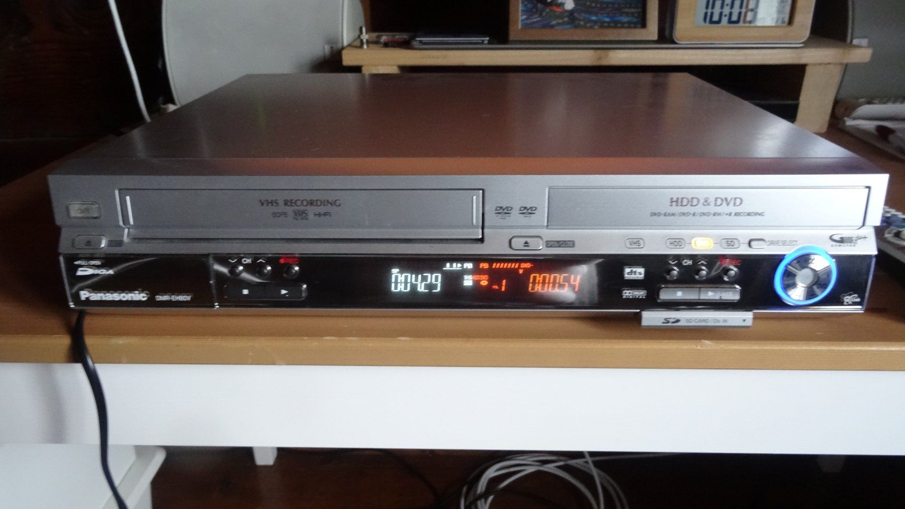 Panasonic Registratori: Panasonic DMR-EH80V – Usato da Siebnen venduto da Gimmisun