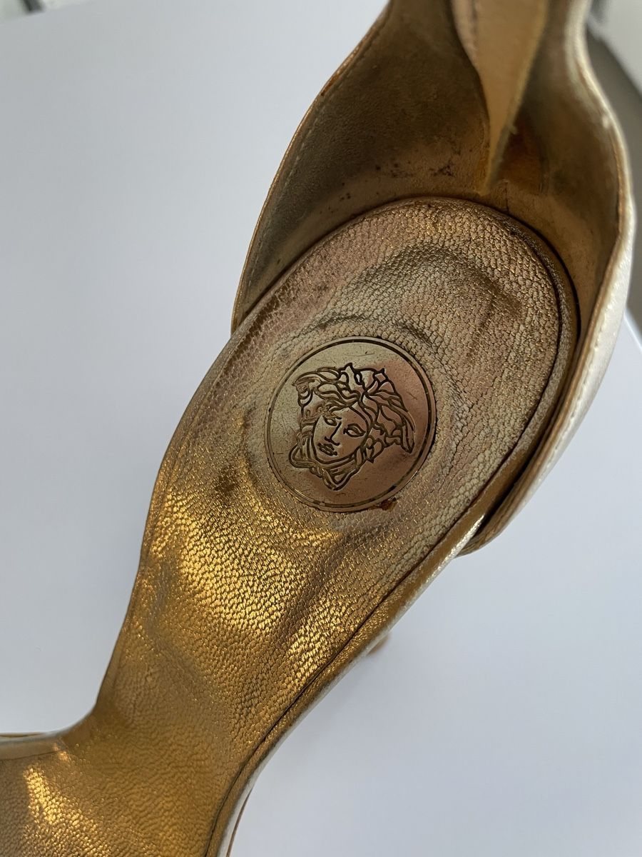 Versace Scarpe da donna: Sandales Versace dorées pointure- 39 – Usato da Genève venduto da rom_8nwv 3