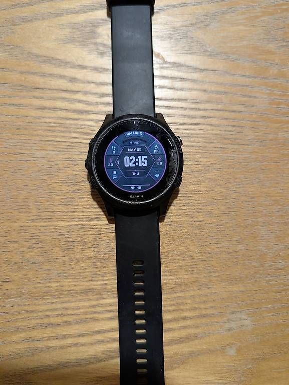 Smartwatch: Garmin Forerunner 945 GPS-Multisport-Uhr – Usato da Zug venduto da randensalatistgesund 4