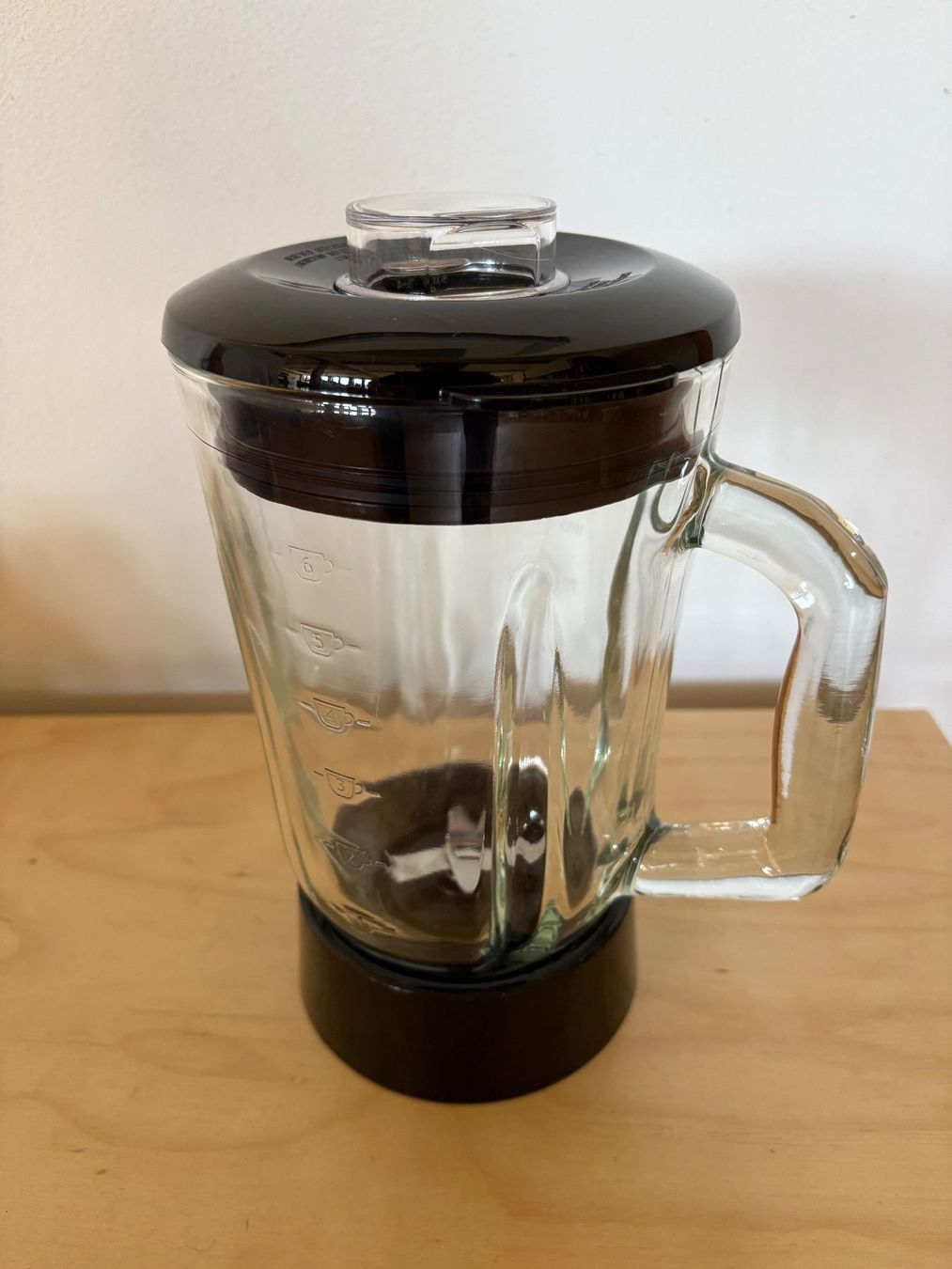 Elettrodomestici da cucina: Mixer Russell Hobbs – Usato da Wila venduto da gutgut3 1