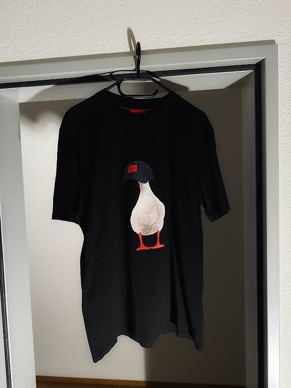T-shirt: 3x Hugo Premium T-Shirts – Usato da Zürich venduto da StereoMinus 1