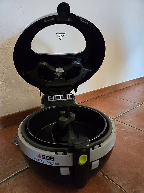 Appareils de cuisine: Friteuse ActiFry – D'occasion à Arconciel par gab_c8l2 2