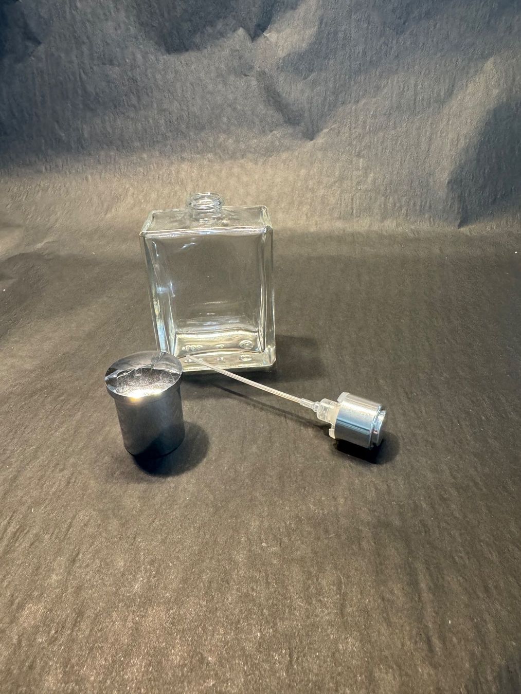 Flaconi: Parfum Flakons LEER, SET 150 Stück – Usato da Zürich venduto da christof_23