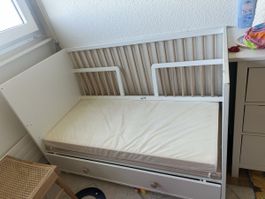 Lit IKEA enfant myllra 