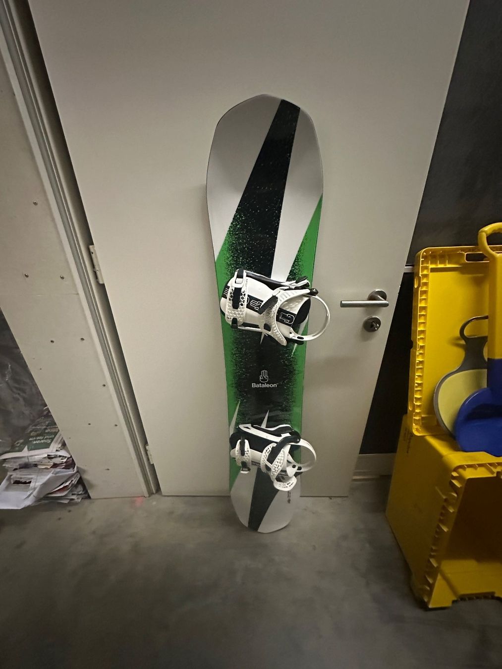 Bataleon Boards: Snowboard Bataleon inkl. Bataleon Bindung Blaster – D'occasion à Wilchingen par Fiat__500