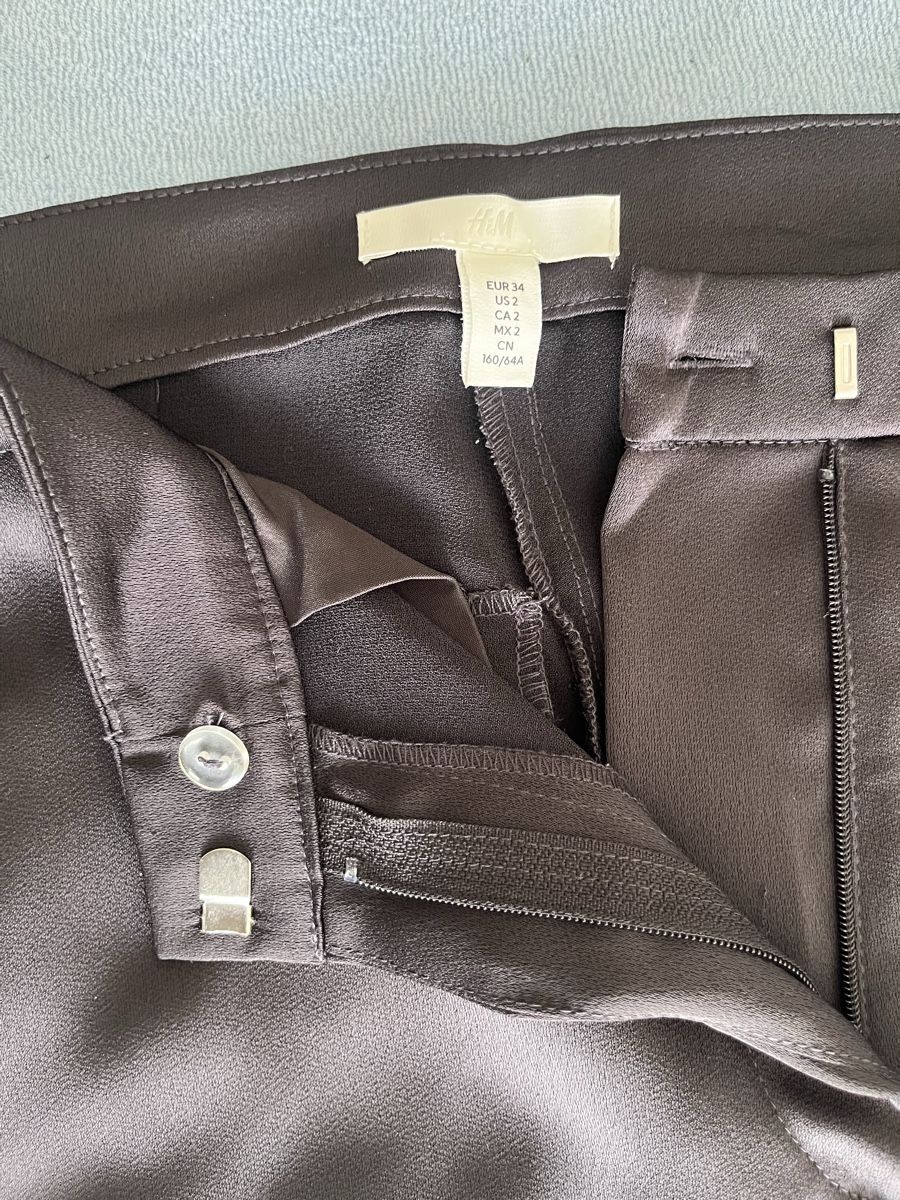 Lotti di vestiti: H&M Hose, Gr. 34, Neuwertig – Nuovo (secondo la descrizione) da Olten venduto da sae_82z2 3