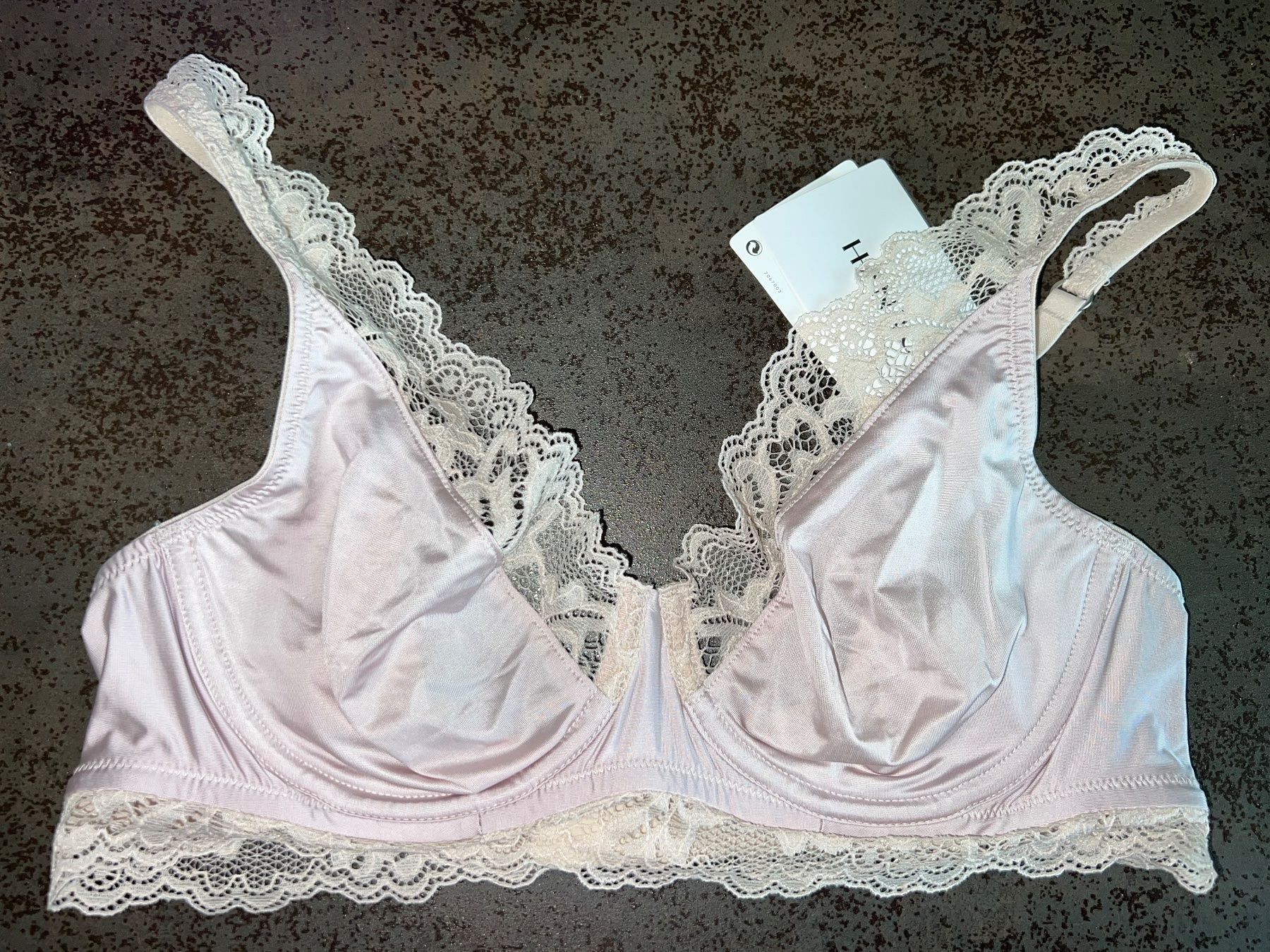Hanro Altra biancheria intima: BH HANRO 75B neu – Nuovo (secondo la descrizione) da Dornach venduto da samuti