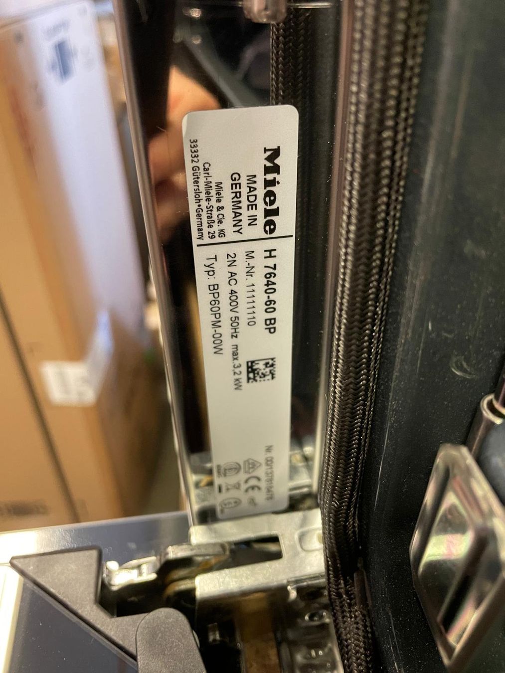 Miele Forni: Miele Backofen H7640-60 BP GR – Nuovo (secondo la descrizione) da Wangen an der Aare venduto da Haushalt-Outlet 2