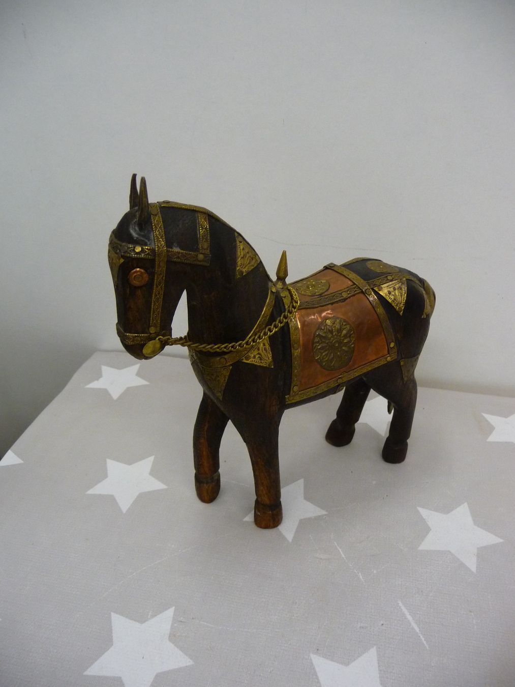 Statuette: Pferd aus Holz – Usato da Rafz venduto da Powacaddy
