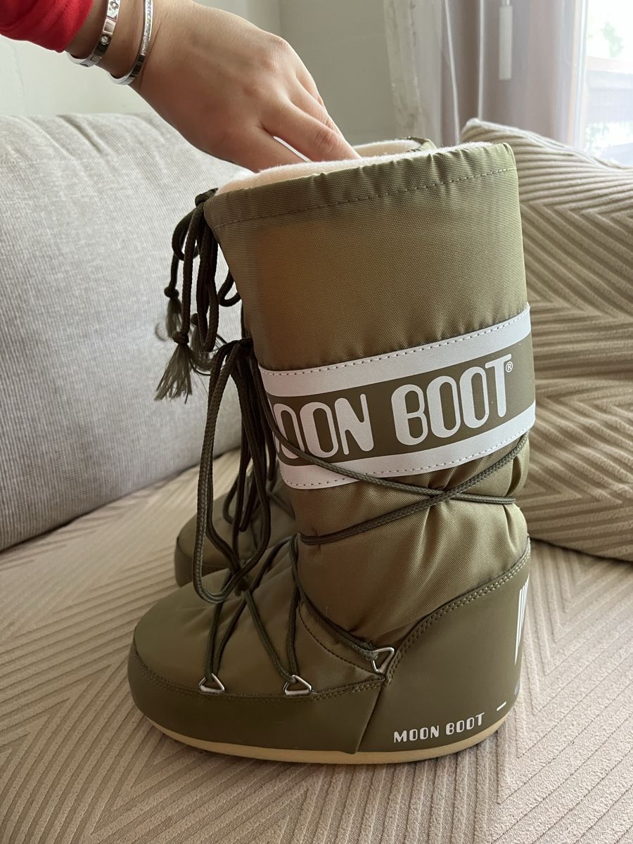 Moon Boot Scarpe da uomo: Moon boot – Nuovo (secondo la descrizione) da Zürich venduto da mariaptvsk 2