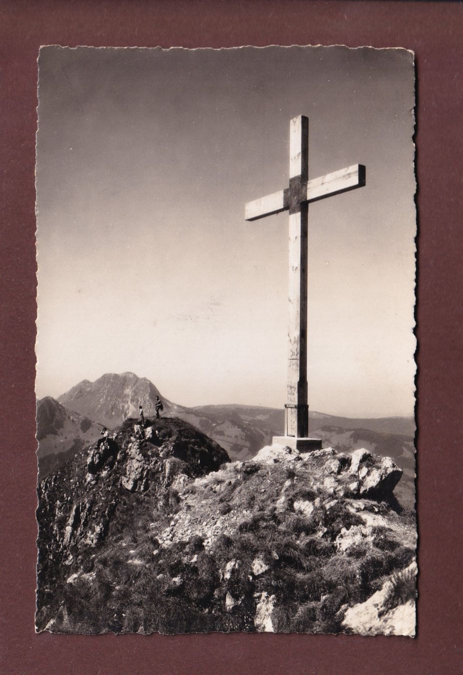 Cartoline postali: DENT DE BROC - Croix - Feldpost – Usato da Pully venduto da nicecards-shop