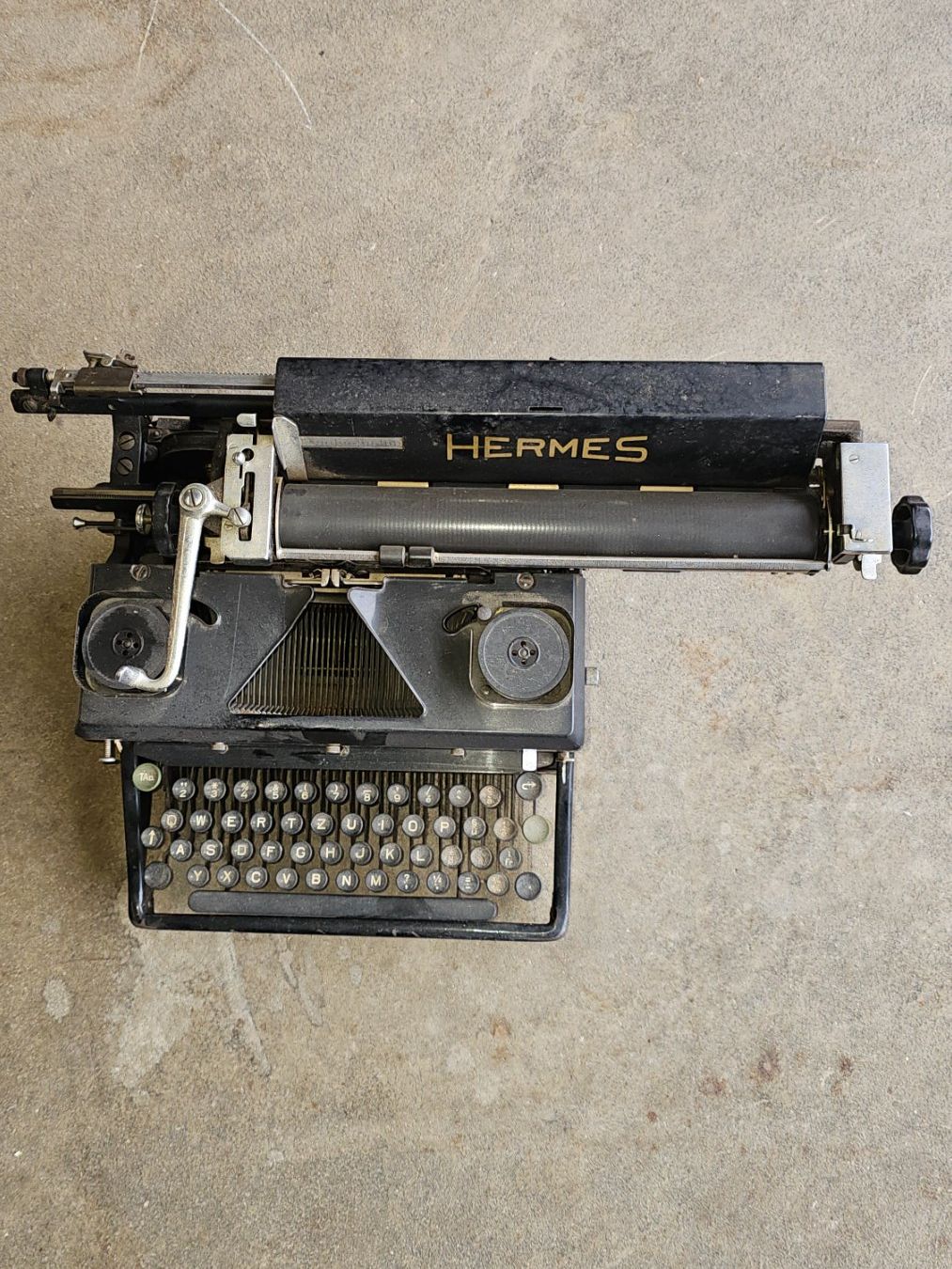 Macchine da scrivere: Vintage Schreibmaschine HERMES – Usato da Diessenhofen venduto da Osio 6