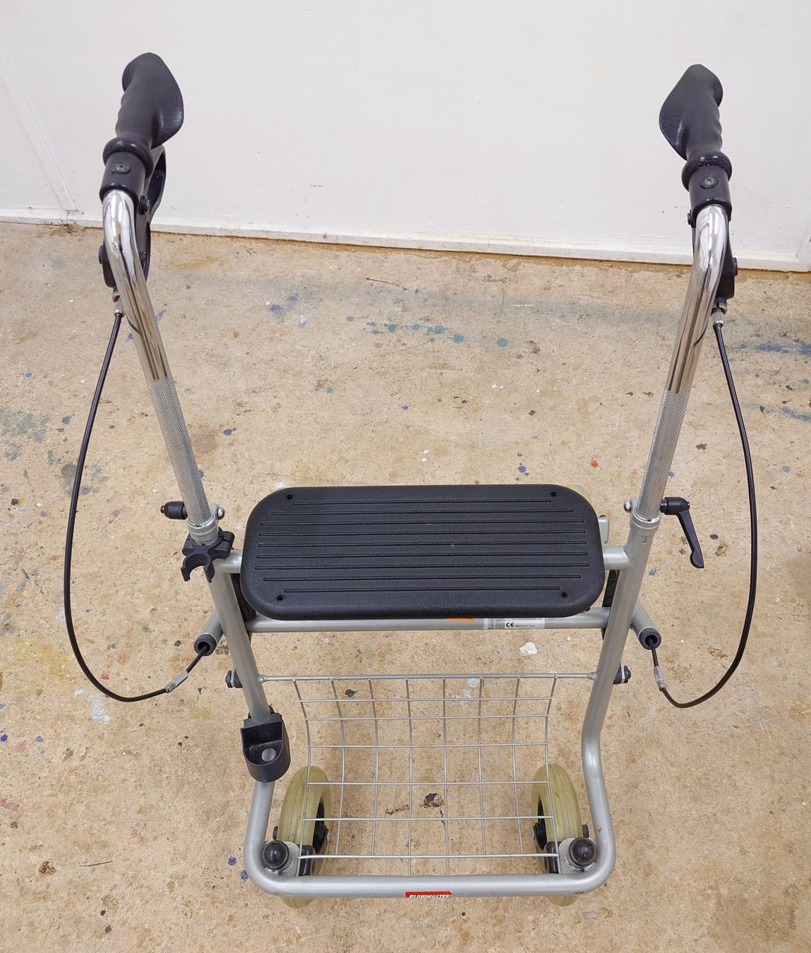 Ausili per la deambulazione: Rollator klappbar – Usato da Grenchen venduto da Cbetti 1