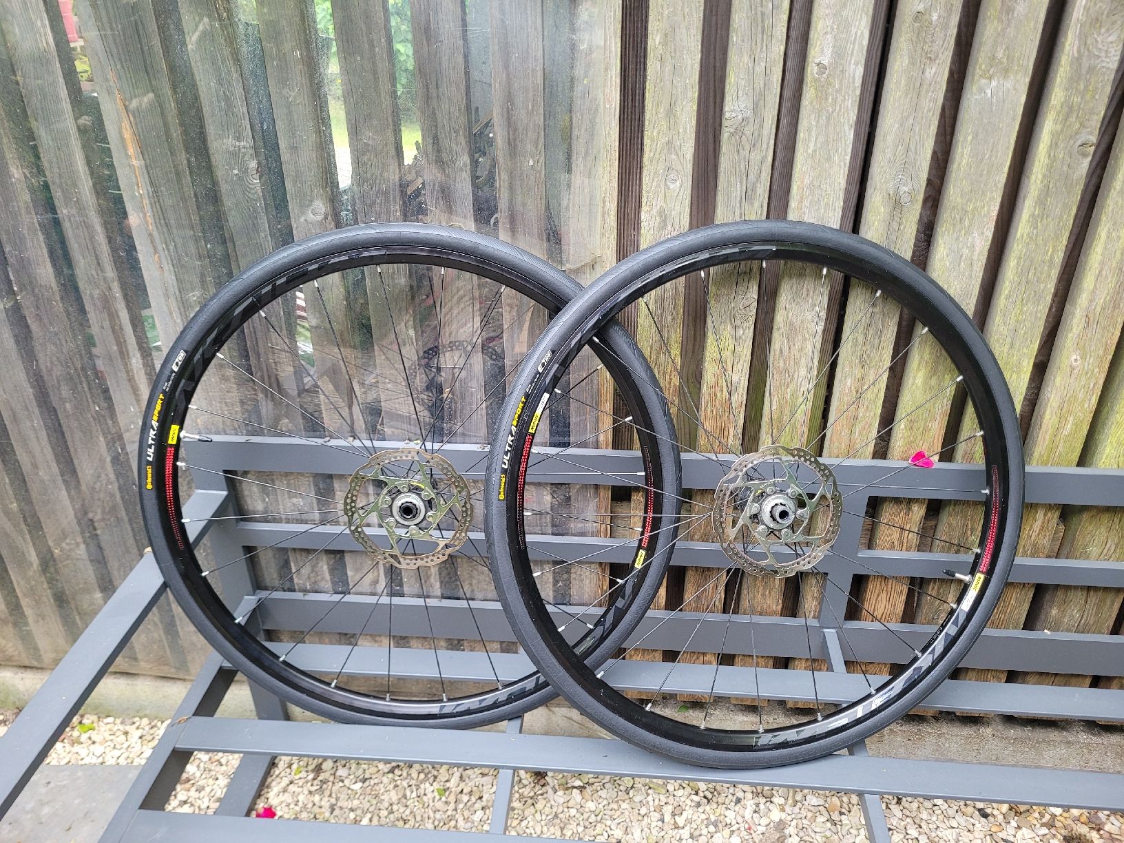 Felgen: Laufradsatz Mavic Aksium Disc – Gebraucht aus REINACH BL von str_pp8j 2