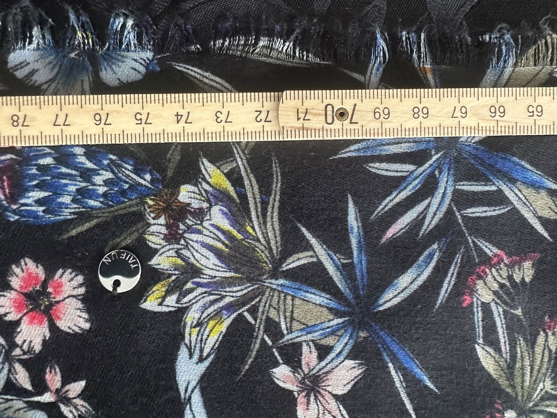 Foulard & Sciarpe: Taifun Schal  mit Blumenmuster, neu – Nuovo e nell'imballaggio originale da Wettswil venduto da haddy91