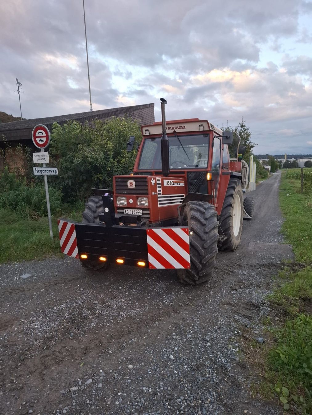 Fiatagri Trattori: Frontgewicht – Usato da Leimbach AG venduto da mic_l2k7 4