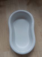 Babybadewanne Emaille weiss mit medizinischem Emblem