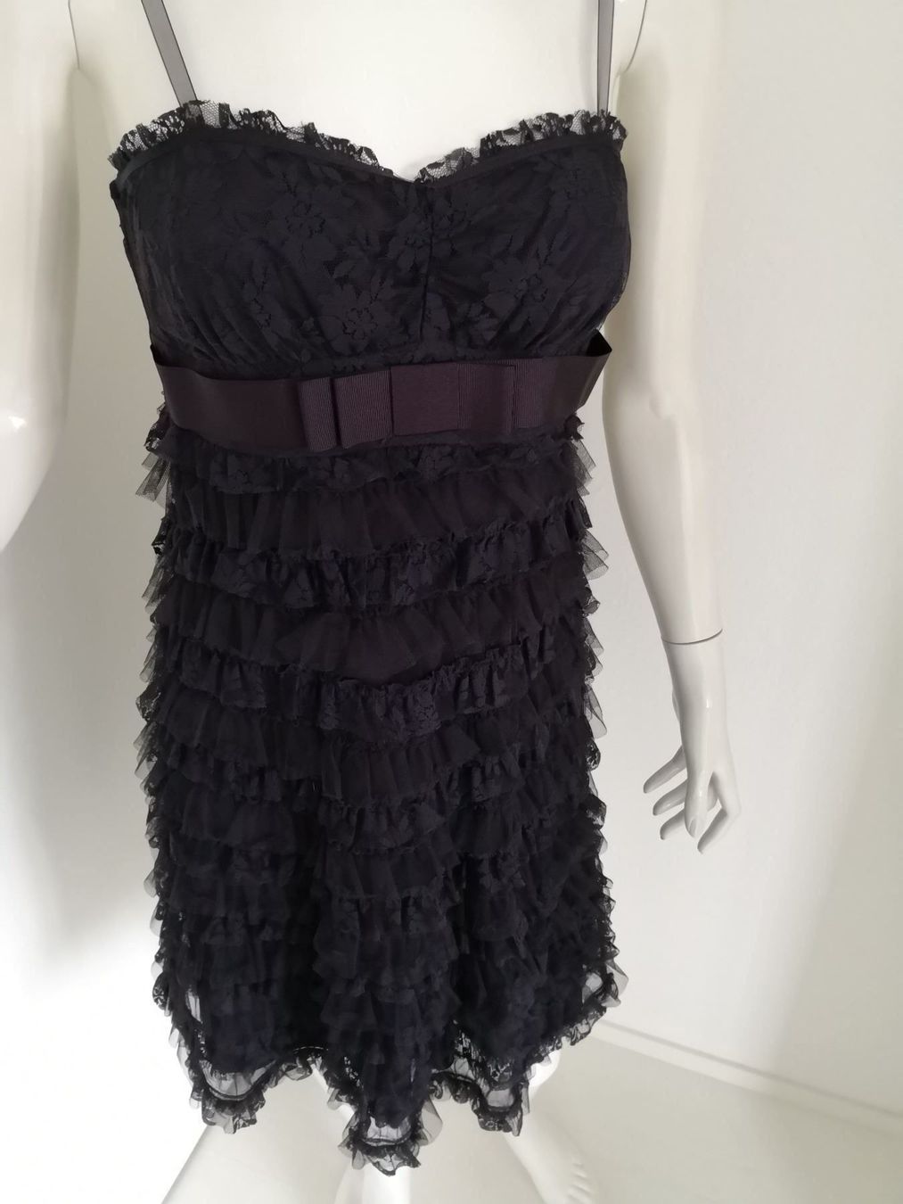 Mango Robes: 🤩MANGO RÜSCHCHEN & SPITZEN KLEID VIOLET NEU – Neuf (Voir description) à Olten par Naja-Twins-Twins 2
